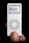 iPod nano da 2 GB scontato a 99 €